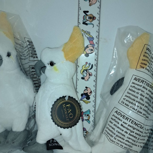 NIB- 3 FAO SCHWARZ NEW 8.5 inch Toy Plush Cockatiels - THREE Included! - Picture 2 of 7